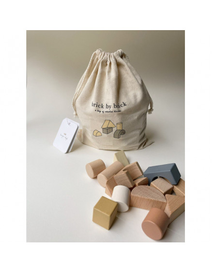 Набір дерев'яних кубиків 4