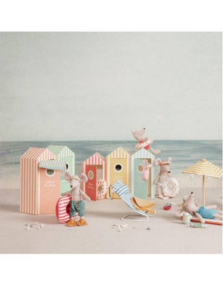 Beach Set For Big Brother 5