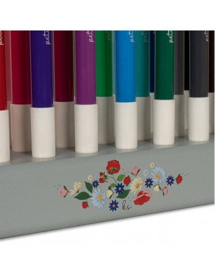 Маркери у дерев'яному органайзері x24 3