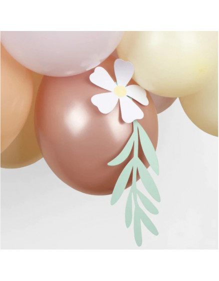 Pastel Daisy Balloon Garland 4