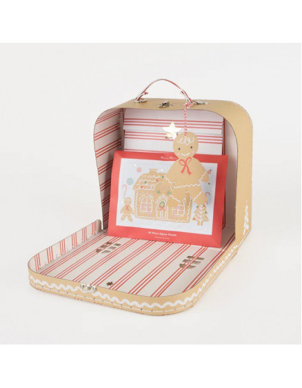 Gingerbread Christmas Eve Suitcase 4