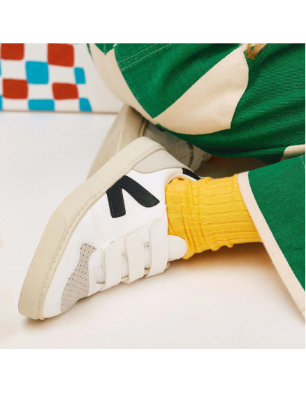 V-10 CWL White Black Sneakers 2