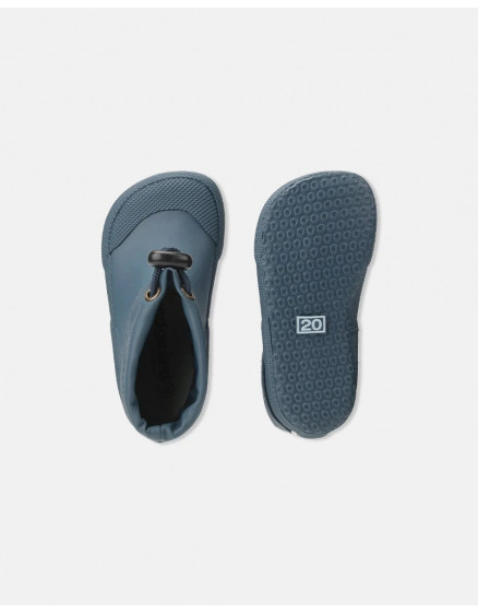 Cover Navy Blue Boots 3