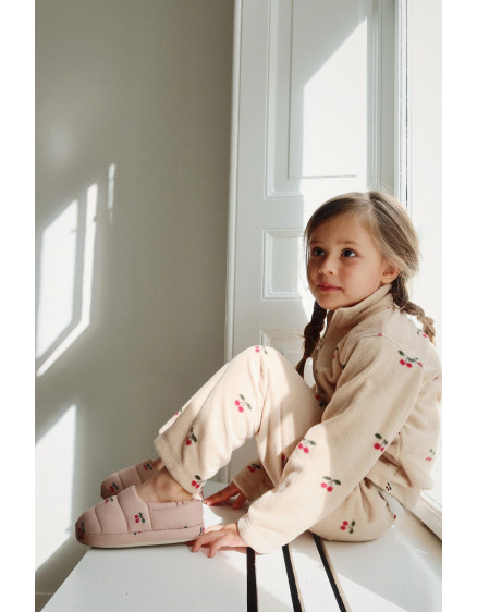 Капці Globe Cherry Blush 4