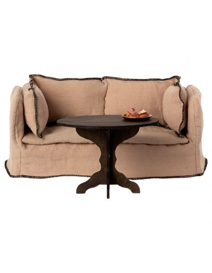 Coffee Table Miniature 2