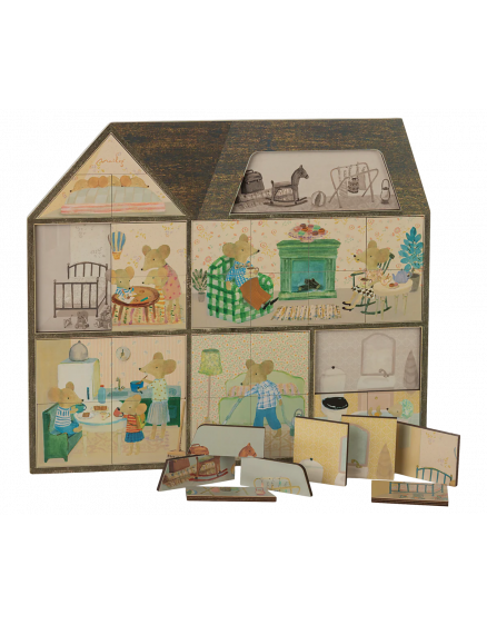 Mouse Hole Farmhouse Puzzle
