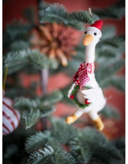 Arlo Ornament White 3