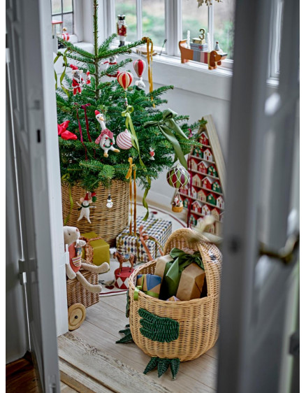 Arlo Ornament White 4