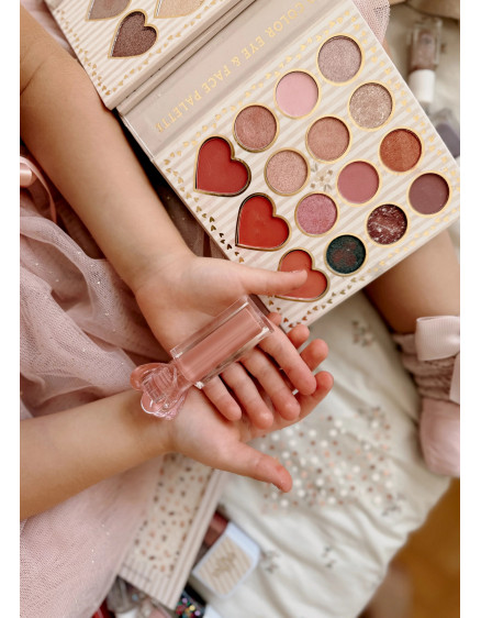 Блиск для губ Nude Pink Strawberrie 3