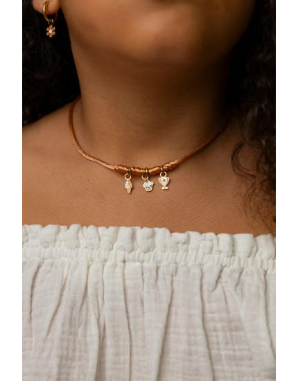 Make Your Necklace Rusted 3 Charm