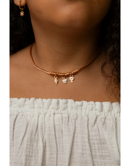 Make Your Necklace Rusted 3 Charm