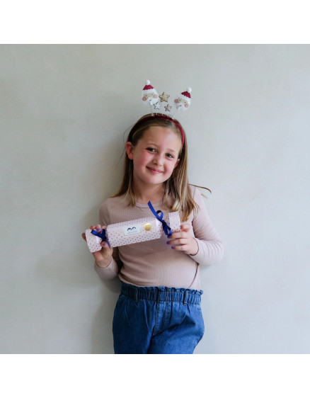 Mimi & Lula's 'Cracking' Gift Cracker 7