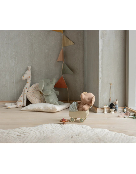 Elephant Medium Iron Grey 2