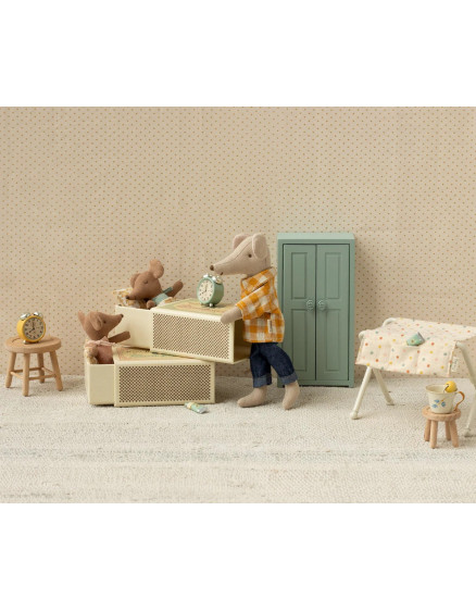 Sleepy Wakey Baby Mouse in Matchbox Rose 2