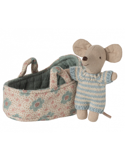 Baby Mouse in Carry Cot Blue