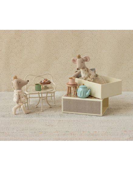 Royal Twin Mice, Little Sister and Brother in Matchbox 3