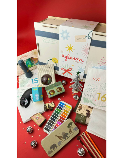 Advent Box contains 24 gifts for boys