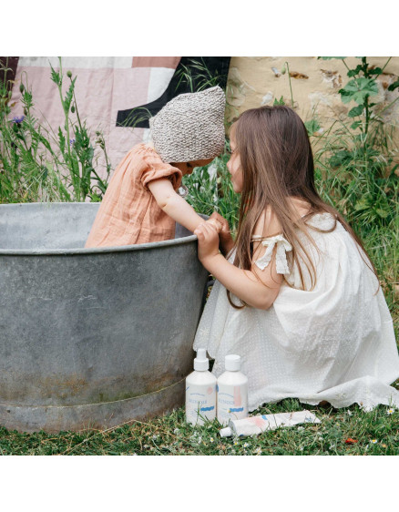 Moisturizing hair shampoo 300 ml 2