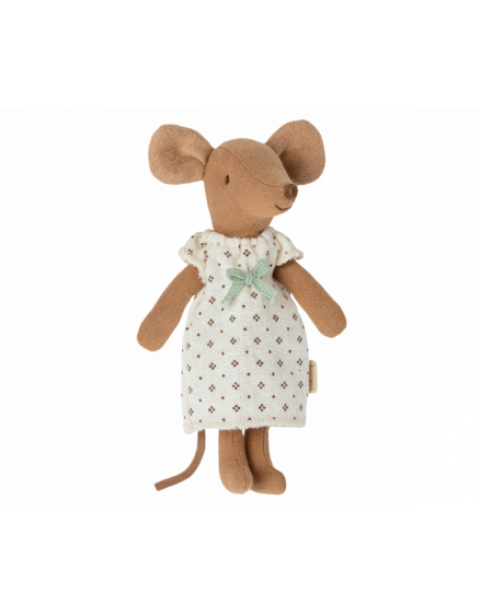 Мишка старша сестра у сірниковій  коробці в нічній сорочці 2