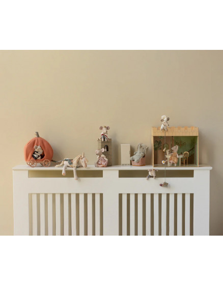 Миша Мама Королева 2