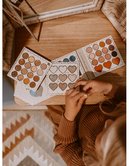 Набір тіней Mon Chérie Multicolor 8