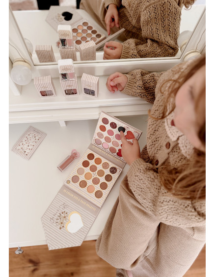 Набір тіней Mon Chérie Multicolor 5