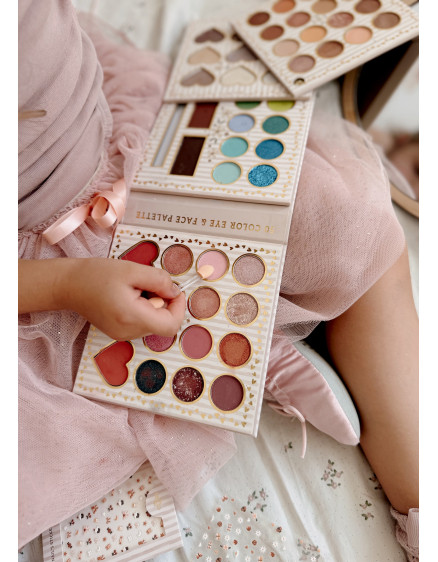 Набір тіней Mon Chérie Multicolor 4