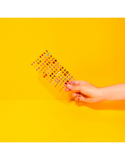 Сережки - наліпки Lily 2