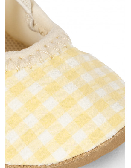 Капці для купання Etta Banana 4