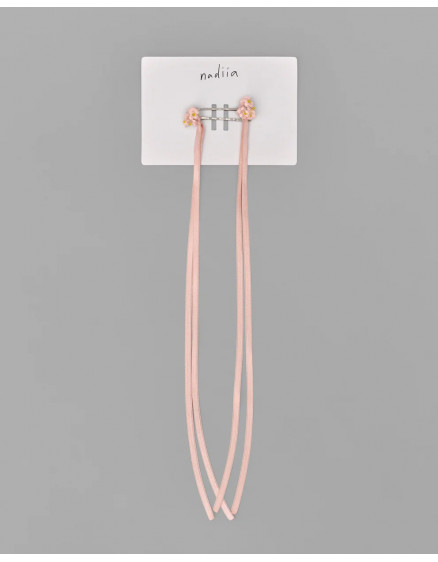 A pair of Apricot invisibles 3